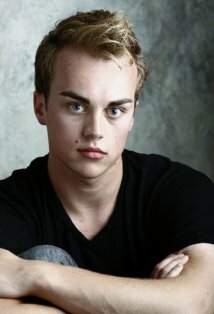 фото Brogen Atkinson