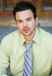 фото James Hollis III