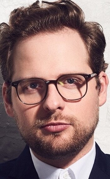 фото Джей Уодли