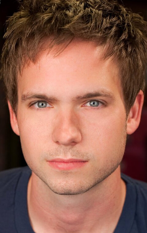 фото Патрик Джей Адамс