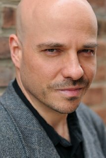 фото Гас Зукко