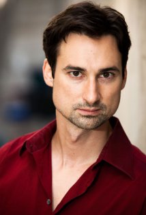 фото Joseph Justin Lewis