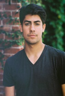 фото Perry Young