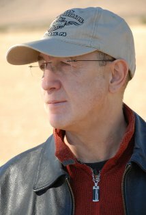 фото Kevin Bisbangian