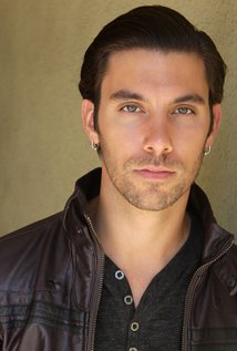 фото Джефф Братц