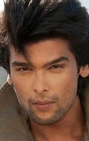 фото Кушал Тандон