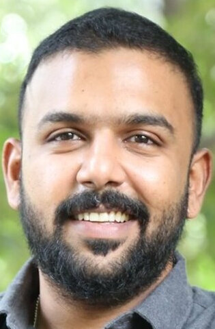 фото Тхарун Бхаскер Дхаассьям