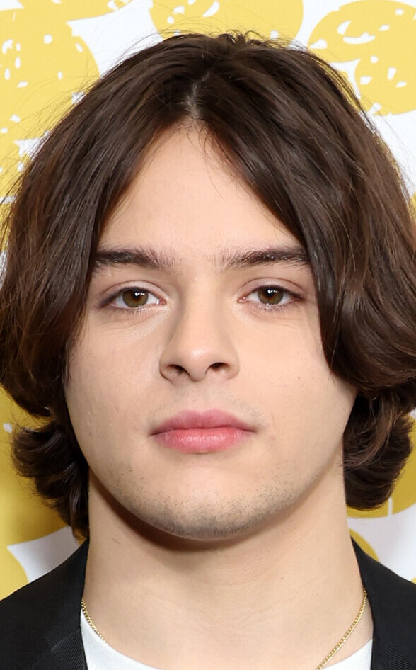 фото Мейс Коронел