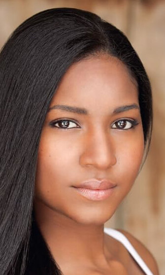 фото Carlacia Grant