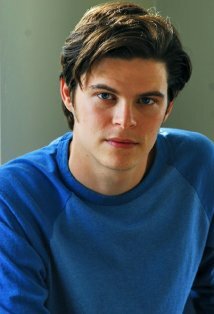 фото Joel Sutton