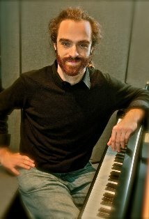 фото Микель Харвитц