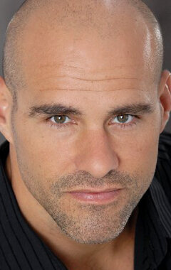 фото Рей Эрнандес