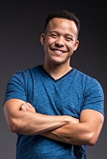 фото Аарон Тайлер