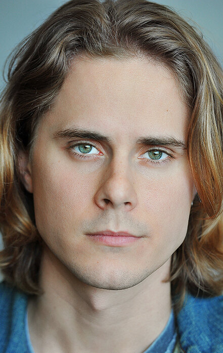 фото Бейкер Пауэлл