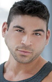 фото Бретт Азар