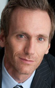 фото Том Кэри