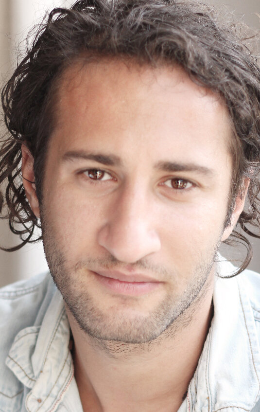 фото Джордж Тобаль