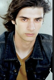 фото Дрю Леон