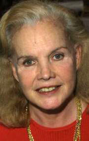 фото Кэррол Бейкер