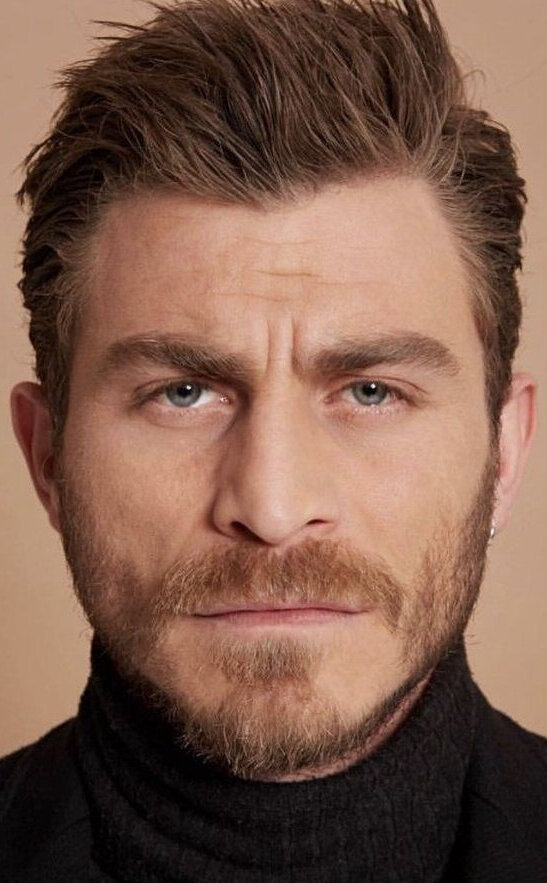 фото Эрен Вурдем