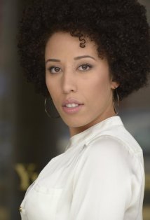 фото Софиа Ривз