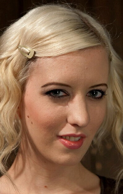 фото Черри Торн