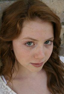 фото Mya Hayhurst