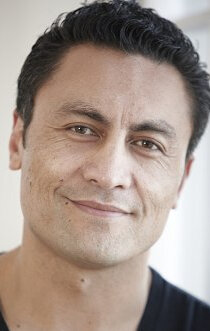 фото Рене Науфаху