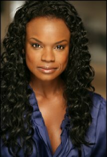 фото Lisa Tharps