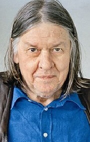 фото Вернер Некес