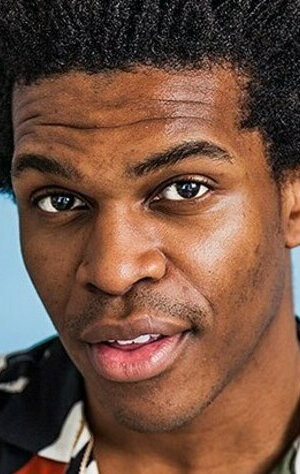 фото Камрус Джонсон