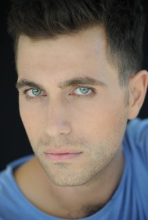 фото Эзель Дорук