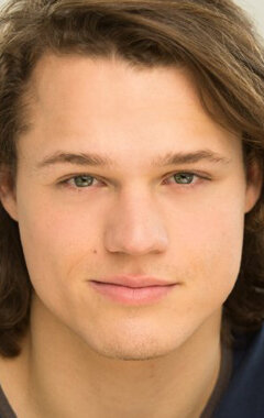 фото Коннор Антико