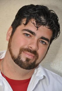 фото Энджел Дефрейтас