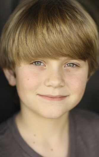 фото Эйден Флауэрс