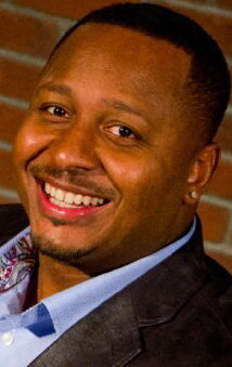 фото Тони Роберсон