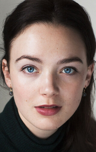 фото Амалия Хольм