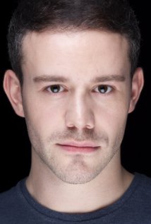 фото Оливер Девоти