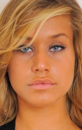 фото Кеннеди Ли