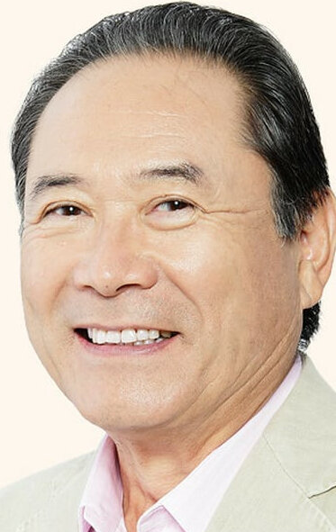 фото Гин Маэда