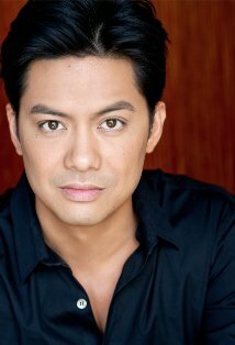 фото Честер Лоуренс