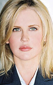 фото Реджина Расселл