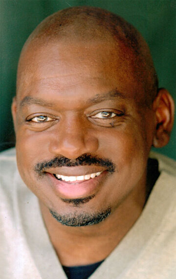 фото Шэшони Холл