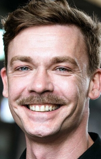 фото Доминик Блиферт