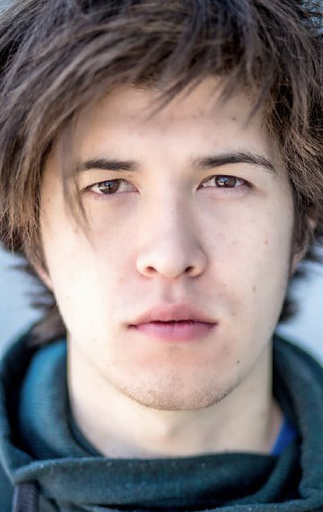 фото Джошуа Ли Янг