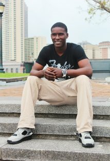 фото Кимани Брэдли