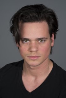 фото Аарон Далла Вилла