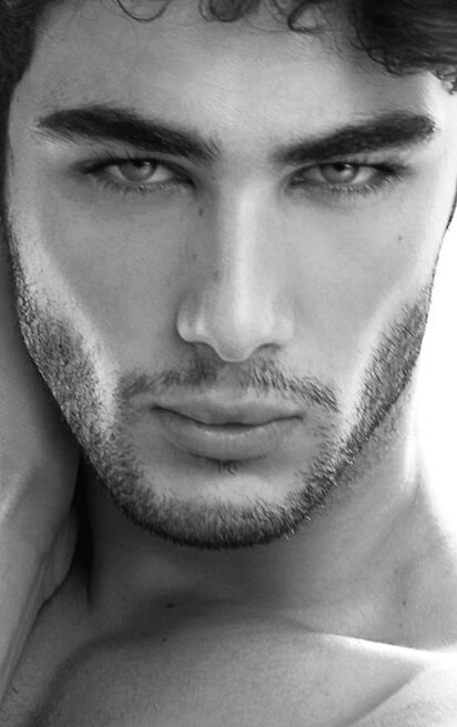 фото Лукас Алвес