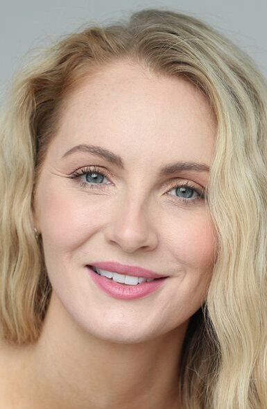 фото Амелия Конуэй