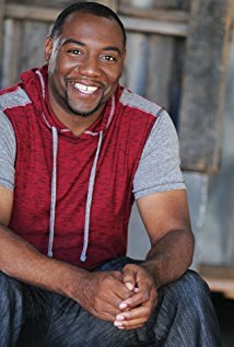 фото Дориан Локетт